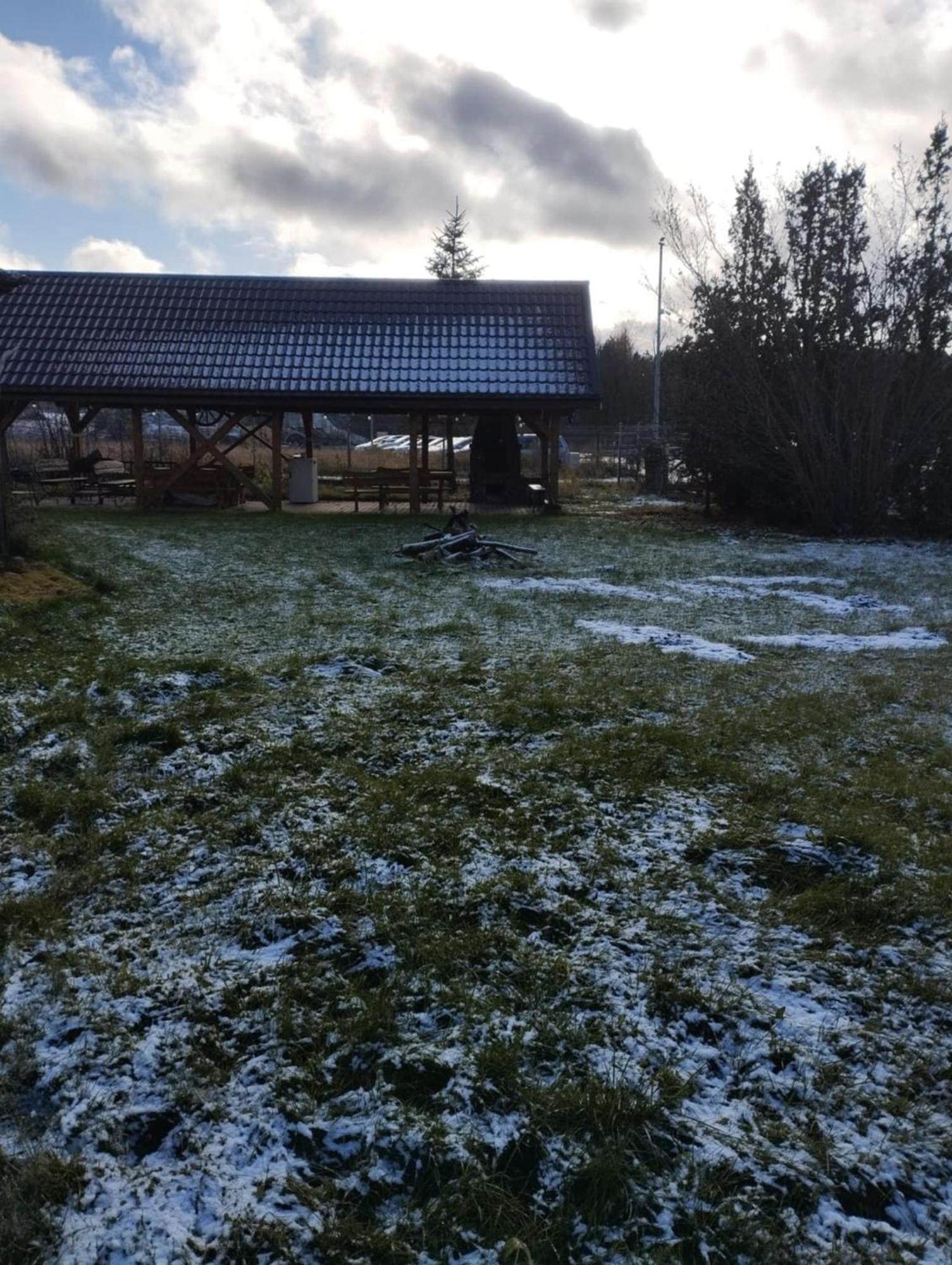 Checz Goscinna- Pokoje,Sauna,Jacuzzi, Sala Konferencyjna Grzybno Extérieur photo